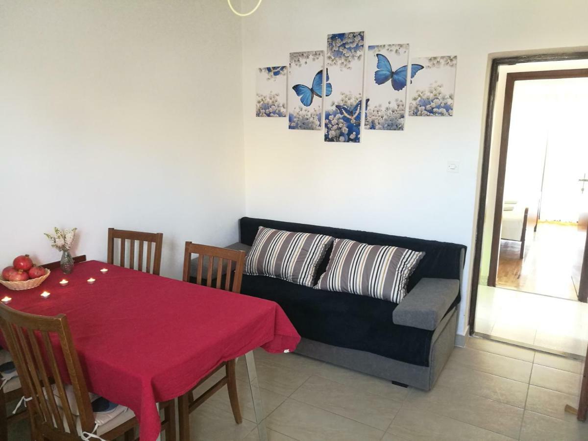 Apartments Krzelj Водице Экстерьер фото